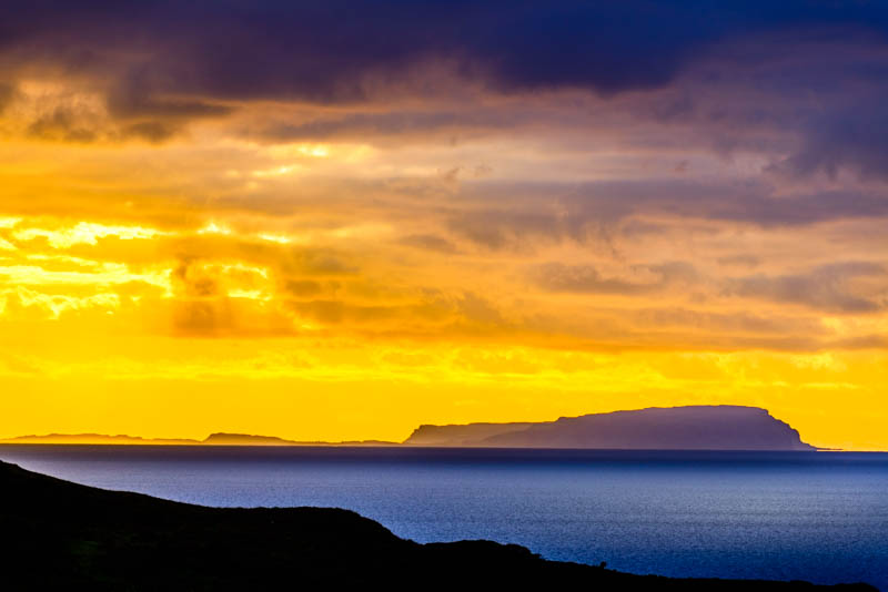 Isle of Skye, sunset over Rum 2906