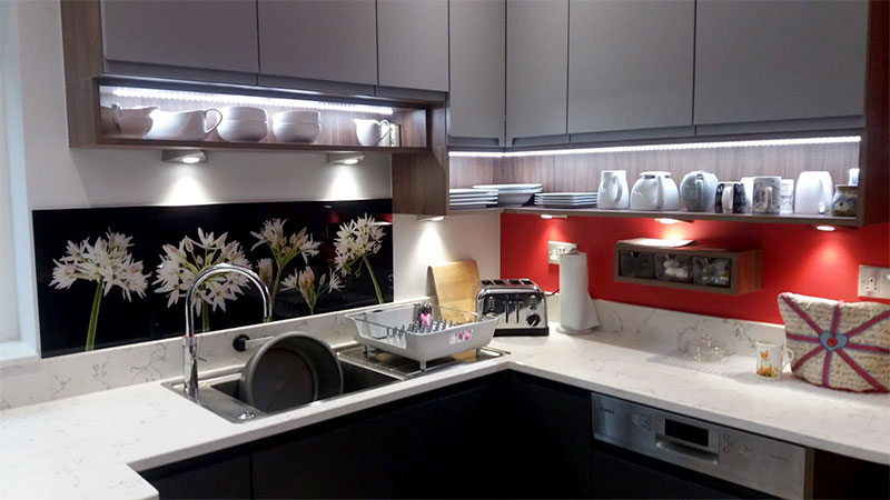 Wild Garlic 3036 glass splashback